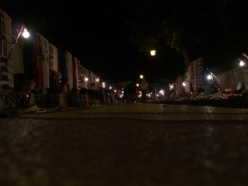 night-market-LB